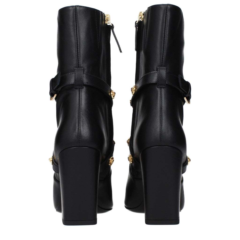 Bottines en cuir noir