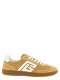 Baskets en daim beige