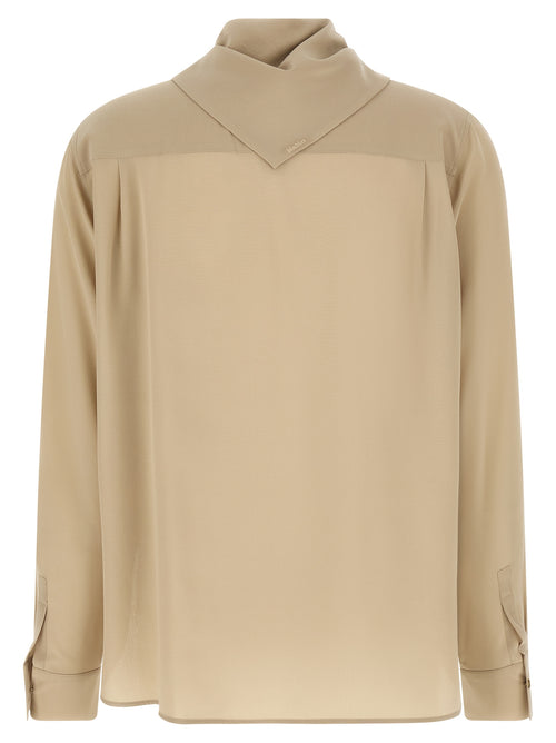 Chemisier en soie beige