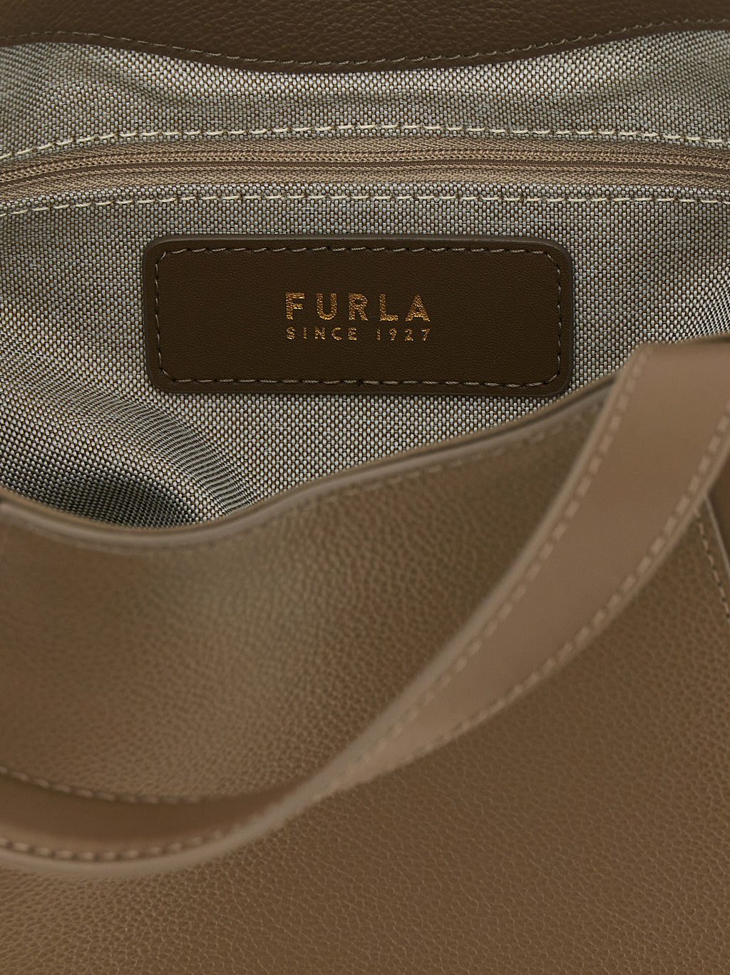 Sac fourre-tout en cuir de veau gris