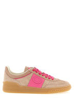 Baskets en daim rose
