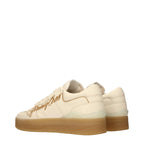 Baskets basses en cuir beige