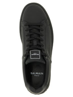 Baskets en cuir noir