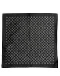 Pochette de costume noire et blanche