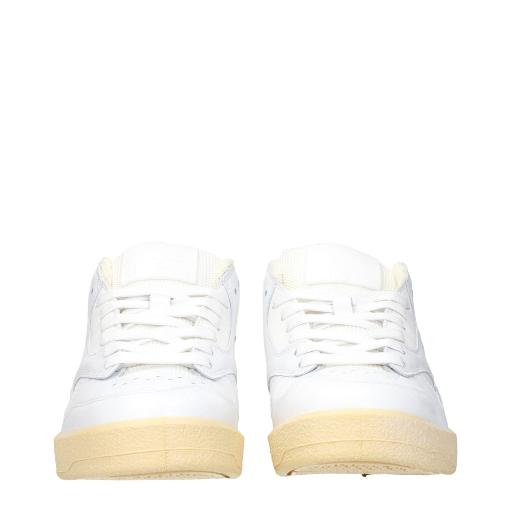 Baskets en cuir blanc