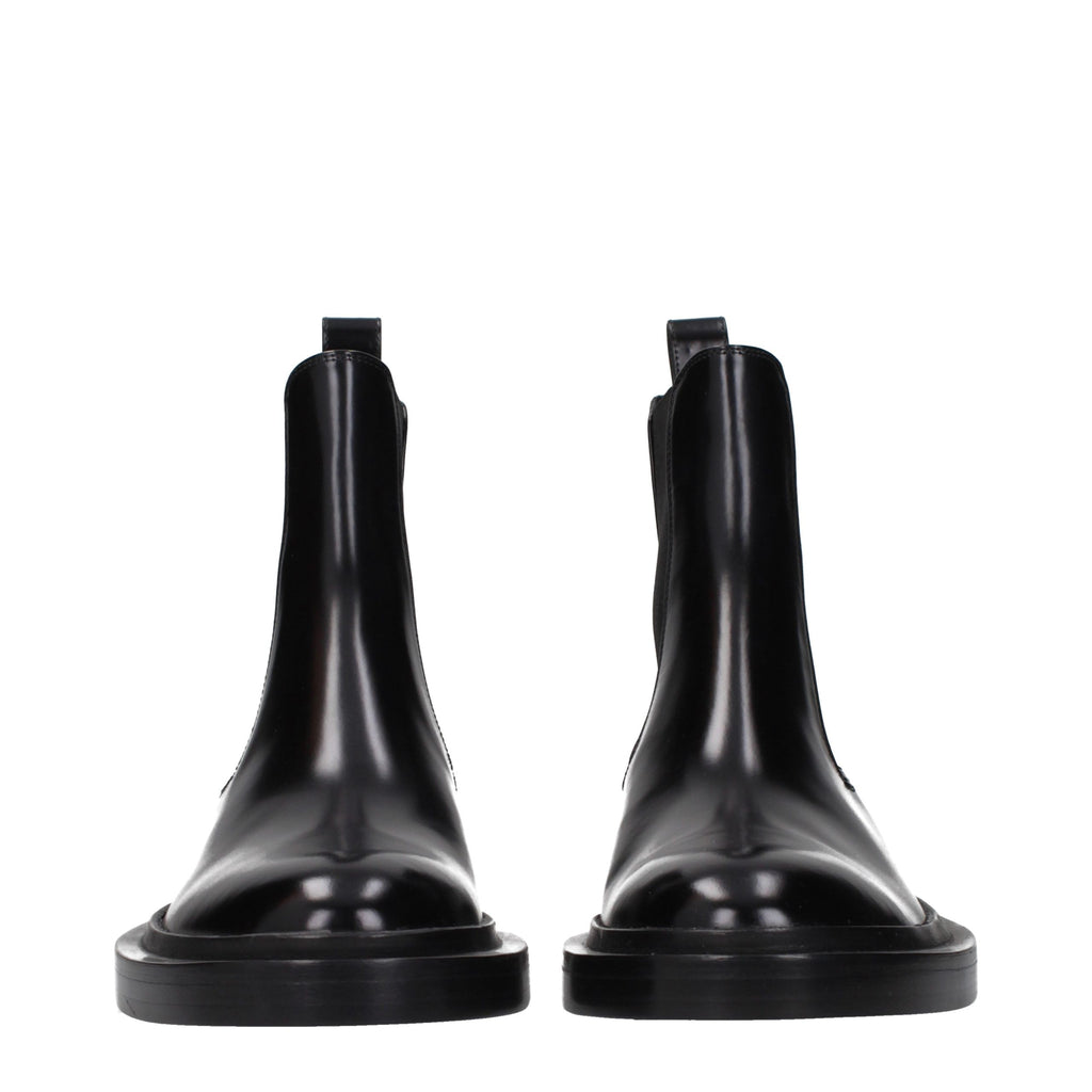 Bottines en cuir noir